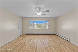 15 Dino Dr, Woodbridge Township, NJ 08832 - Photo 5