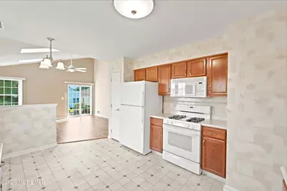 29 N Baker Drive, Jackson, NJ 08527 - Photo 13