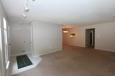 102 Secretariat Court, Tinton Falls, NJ 07724 - Photo 5