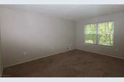102 Secretariat Court, Tinton Falls, NJ 07724 - Photo 13