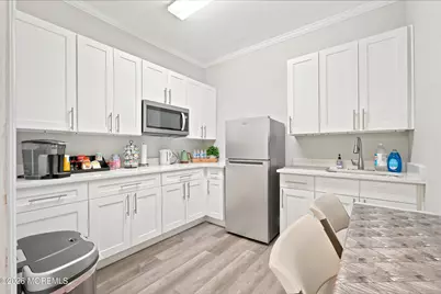 913 Sewall Avenue, Asbury Park, NJ 07712 - Photo 7