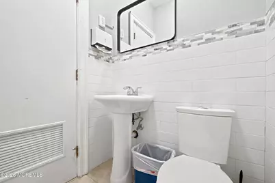913 Sewall Avenue, Asbury Park, NJ 07712 - Photo 9