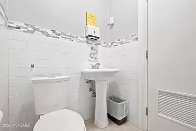 913 Sewall Avenue, Asbury Park, NJ 07712 - Photo 11