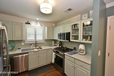2 Ellison Court, Union Beach, NJ 07735 - Photo 5