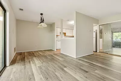 3 Eastwick Court, Freehold, NJ 07728 - Photo 9