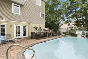 256 W 10th St, Ship Bottom, NJ 08008 - Photo 37