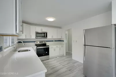 13 Swain Avenue, Toms River Township, NJ 08755 - Photo 17