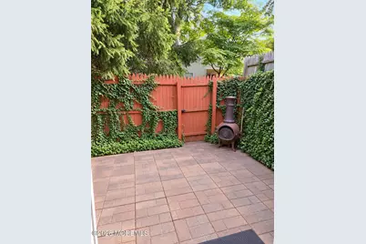 512 Woodbine Lane, Lakewood, NJ 08701 - Photo 7