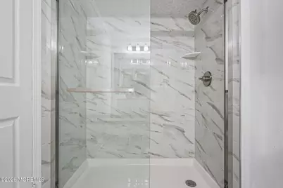 233 Medford Court #E, Manalapan Township, NJ 07726 - Photo 27