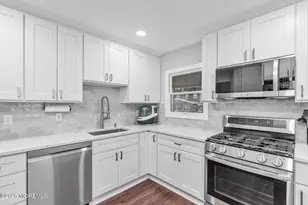 11 Cornell Dr, Hazlet Township, NJ 07730 - Photo 5