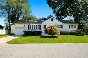4 River Park Dr, Brick, NJ 08724 - Photo 1