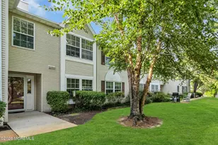 27 Racquet Rd, Wall Township, NJ 07719 - Photo 25