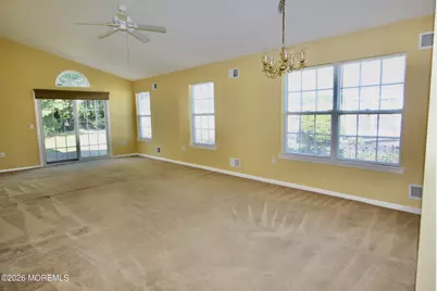 6 Wellington Lane, Lakewood, NJ 08701 - Photo 9