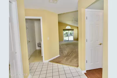 6 Wellington Lane, Lakewood, NJ 08701 - Photo 3