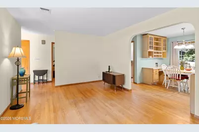 8 Riccis Drive, Jackson, NJ 08527 - Photo 5