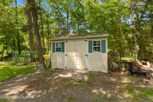 8 Riccis Dr, Jackson, NJ 08527 - Photo 25