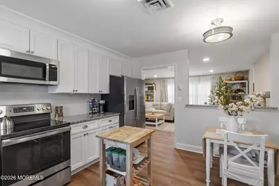 646 B Plymouth Drive, Lakewood, NJ 08701 - Photo 13