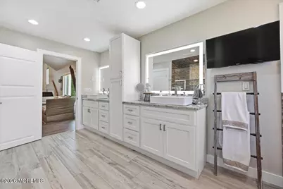9 Landmark Lane, Marlboro Township, NJ 07746 - Photo 21