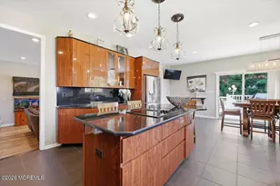 9 Landmark Ln, Marlboro Township, NJ 07746 - Photo 17
