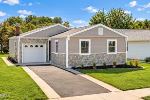 29 Santiago Dr W, Toms River Township, NJ 08757 - Photo 1