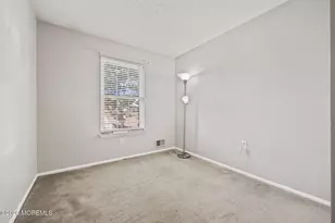 306 Tiger Lilly Ct, Jackson, NJ 08527 - Photo 9