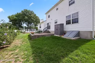 31 Kentucky Dr, Hazlet Township, NJ 07730 - Photo 37
