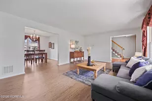 31 Kentucky Dr, Hazlet Township, NJ 07730 - Photo 9
