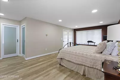 21 Cameron Court, Freehold, NJ 07728 - Photo 17