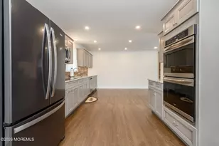 36 S Beers St, Holmdel, NJ 07733 - Photo 7