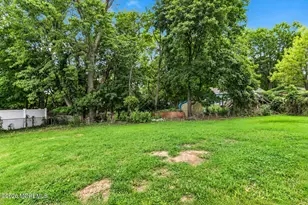 10 Steven Ave, Tinton Falls, NJ 07724 - Photo 21