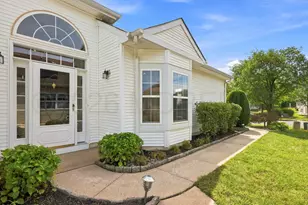 49 Verona Dr, Manchester Township, NJ 08759 - Photo 3