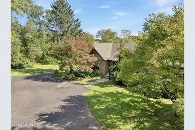 179 School Road E, Marlboro Township, NJ 07746 - Photo 3