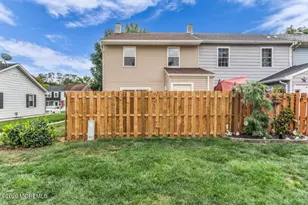 61 Kingsley Way, Freehold, NJ 07728 - Photo 29