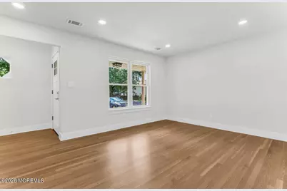 61 Kingsley Way, Freehold, NJ 07728 - Photo 5