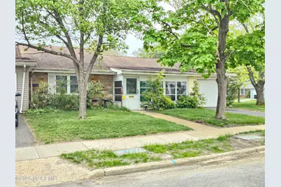 61A Hedge Drive, Lakewood, NJ 08701 - Photo 5