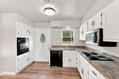 711B Dorchester Drive #1002, Lakewood, NJ 08701 - Photo 5