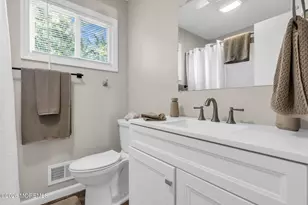 4 N Parkview Terrace, Hazlet Township, NJ 07730 - Photo 19