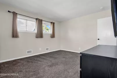 4 N Parkview Terrace, Hazlet Township, NJ 07730 - Photo 15