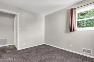 4 N Parkview Terrace, Hazlet Township, NJ 07730 - Photo 13