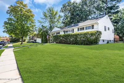 4 N Parkview Terrace, Hazlet Township, NJ 07730 - Photo 31