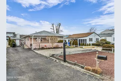 126 Royal Drive, Brick, NJ 08723 - Photo 3