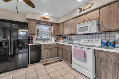 126 Royal Drive, Brick, NJ 08723 - Photo 13