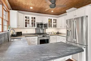 34 Allen St, Rumson, NJ 07760 - Photo 9