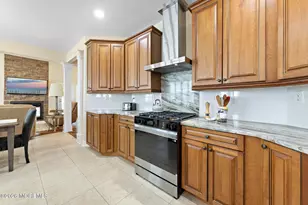21 Honeysuckle Dr, Manahawkin, NJ 08050 - Photo 11