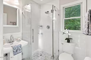 105 Augusta Dr, Lincroft, NJ 07738 - Photo 21