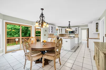 30 Amagansett Drive, Morganville, NJ 07751 - Photo 27