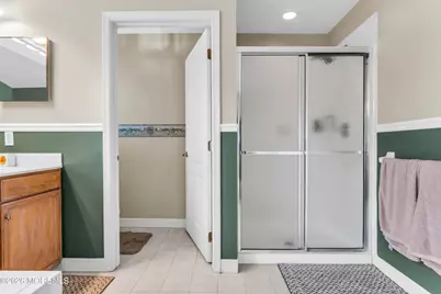 380 Peter Forman Drive, Freehold, NJ 07728 - Photo 29