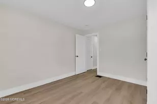 33 Morris St, Burlington, NJ 08016 - Photo 17