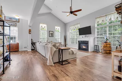 90 Bryce Lane, Manahawkin, NJ 08050 - Photo 5