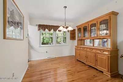 16 Coventry Court, Manalapan Township, NJ 07726 - Photo 9